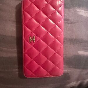 CHANEL Quilted Fuchsia Long Wallet